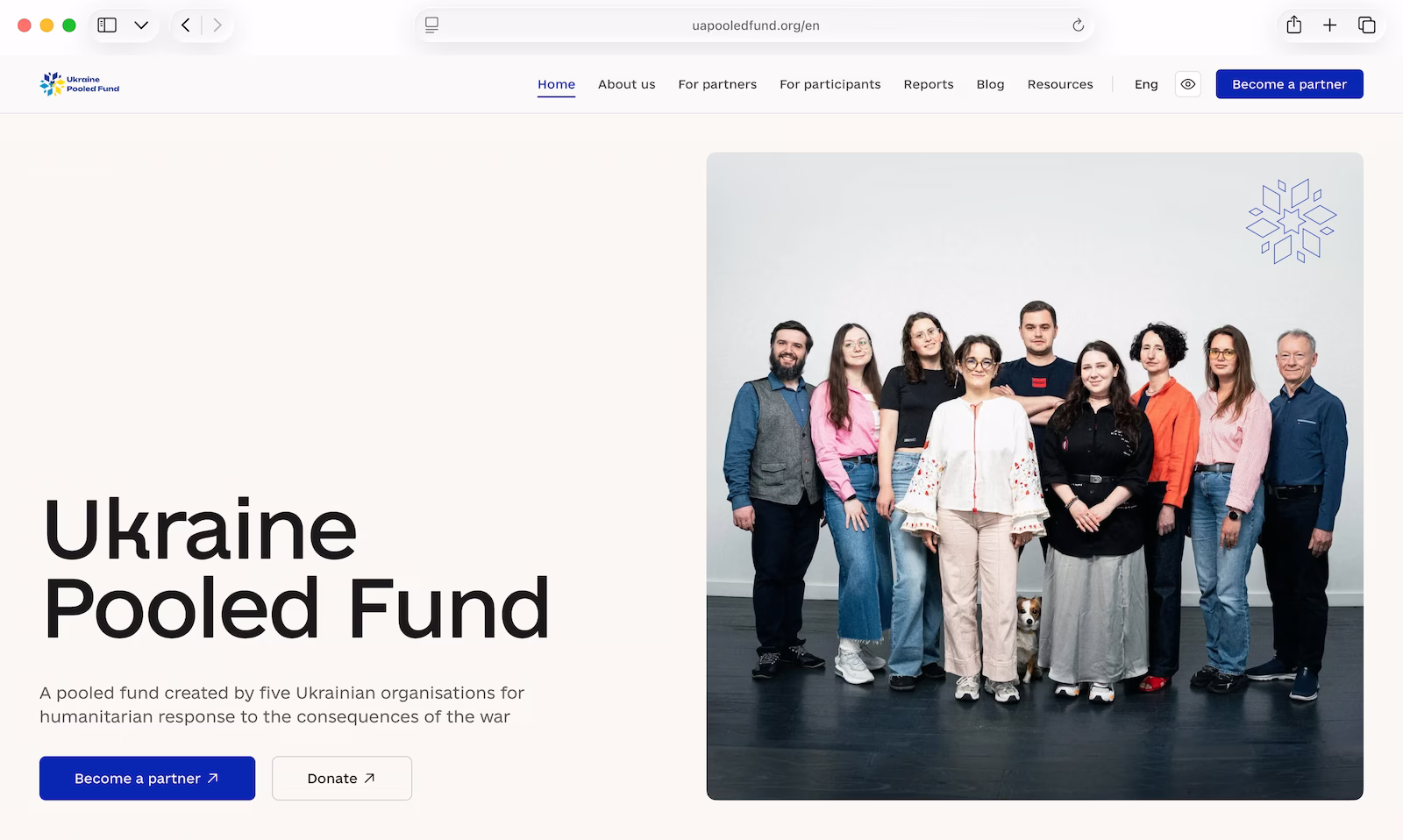 Ukraine Pooled Fund homepage hero section, bilingual site